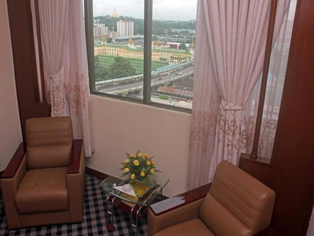 Asia Plaza Hotel Rangoon Eksteriør billede