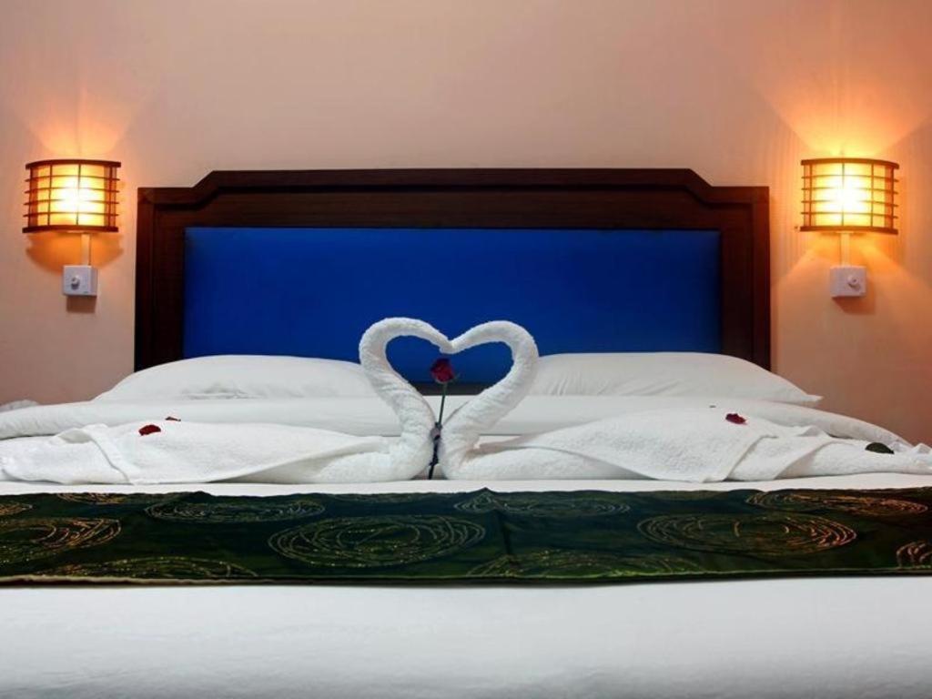 Asia Plaza Hotel Rangoon Eksteriør billede