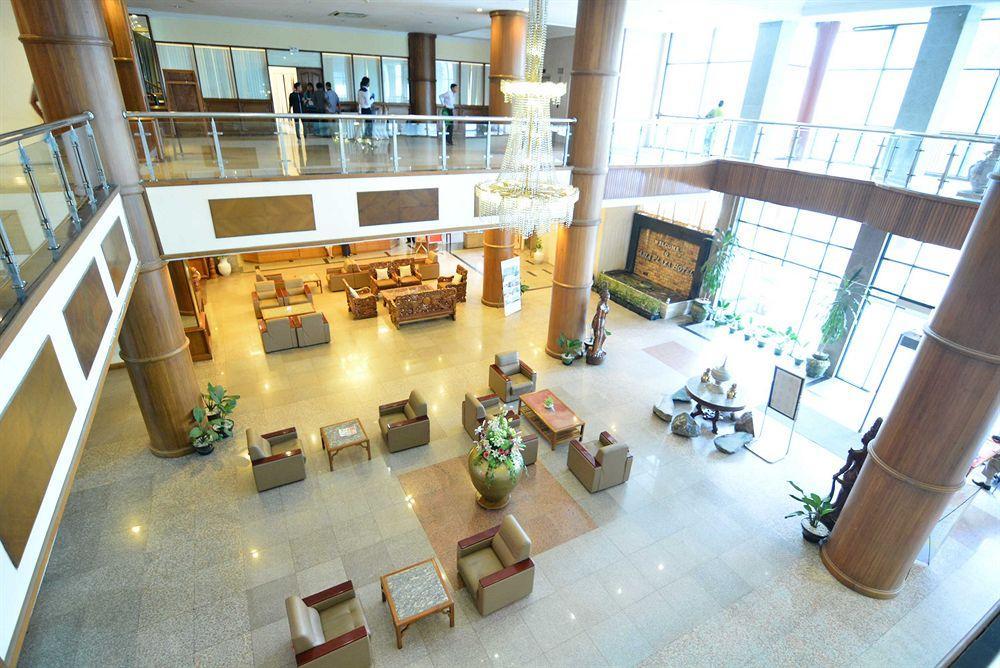 Asia Plaza Hotel Rangoon Eksteriør billede