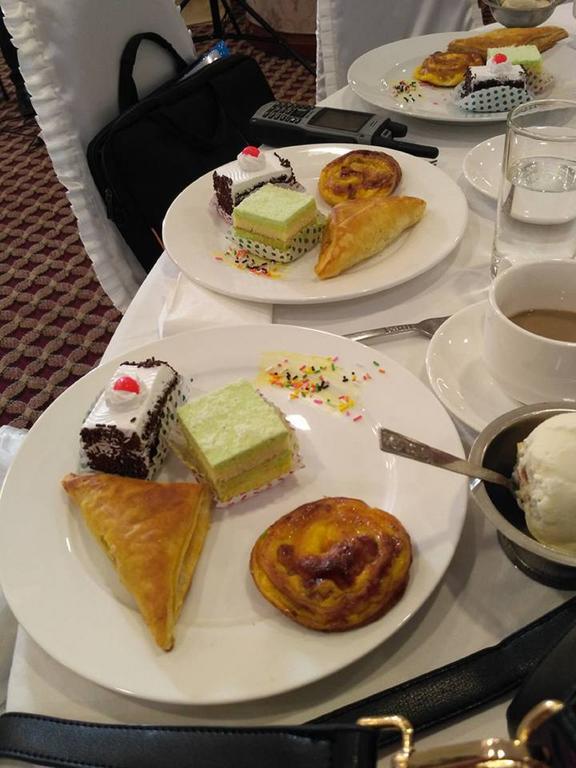 Asia Plaza Hotel Rangoon Eksteriør billede