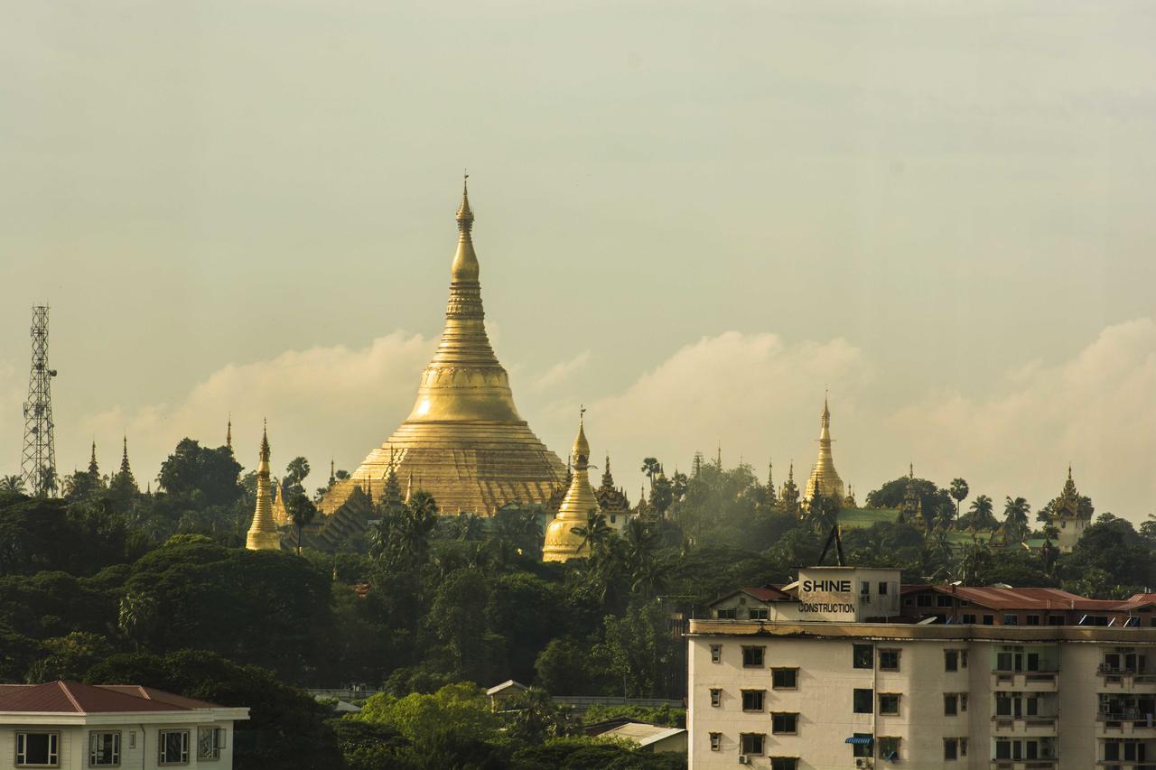 Asia Plaza Hotel Rangoon Eksteriør billede