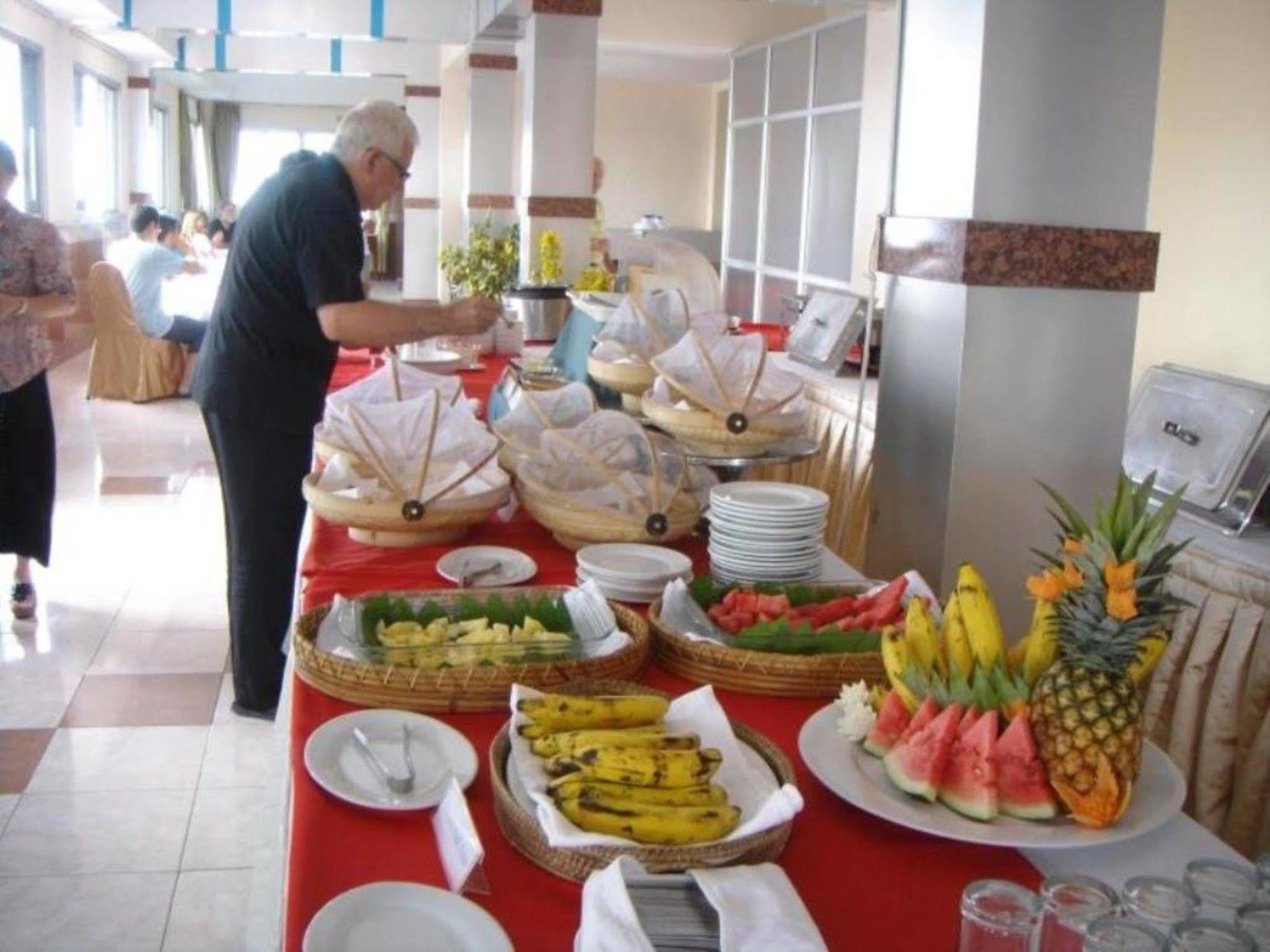 Asia Plaza Hotel Rangoon Eksteriør billede